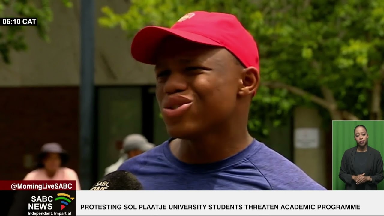 Protesting Sol Plaatje University students threaten academic programme