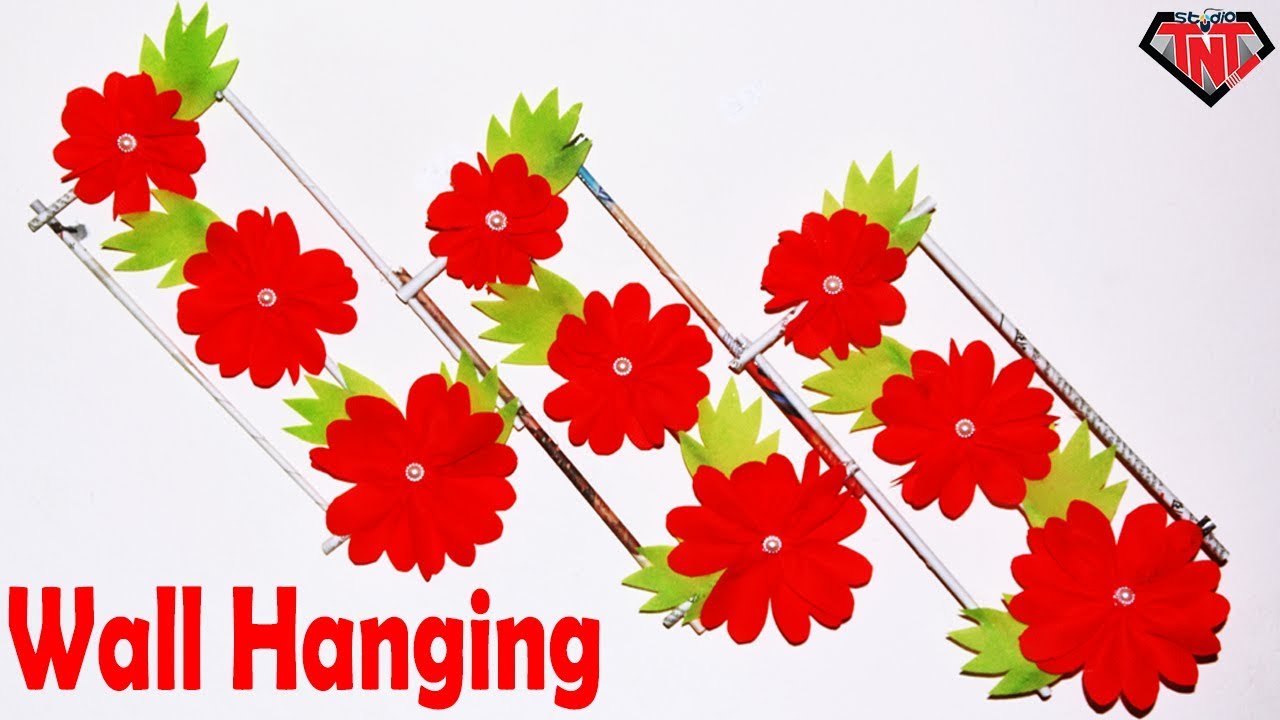 DIY Wall Hanging Out Of Waste Material || How To Make Shopping Bag & Newspaper Wall Decor