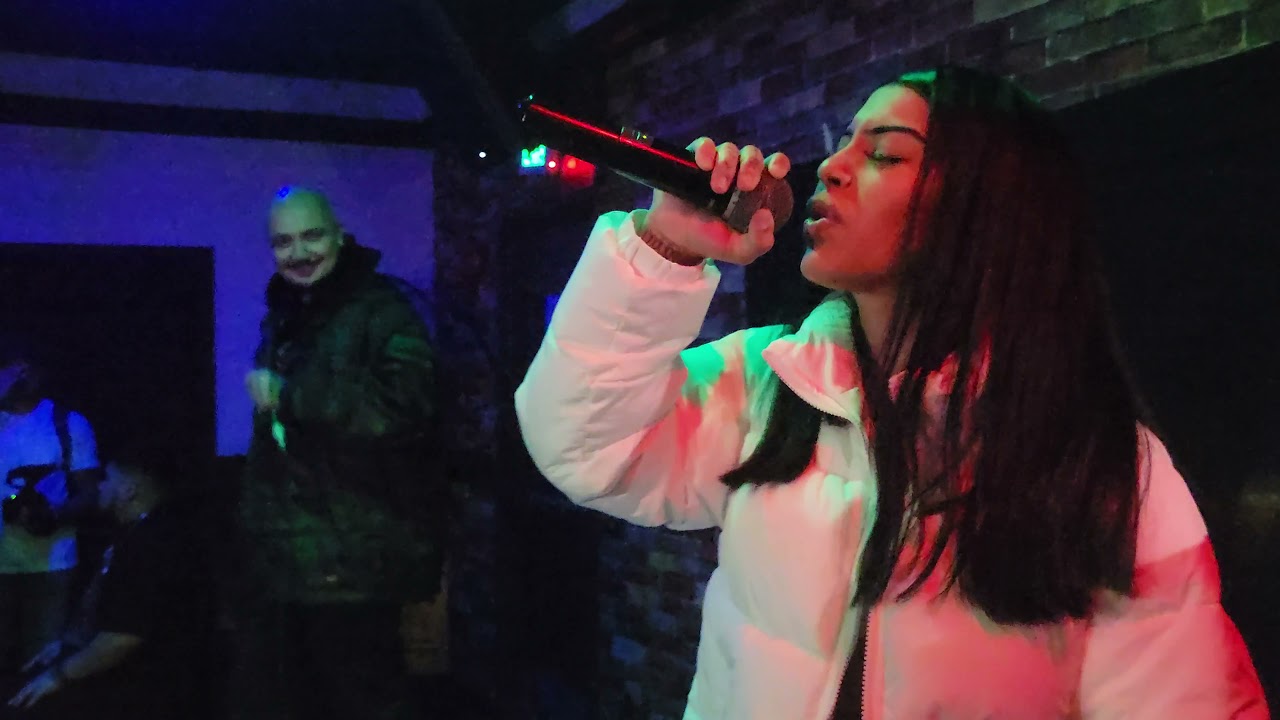 NAMEK AND BELLA KEEP IT POPPIN' Live performance Rolling BnB Hip Hop SGV Bella The Rapper ELEVA8ED