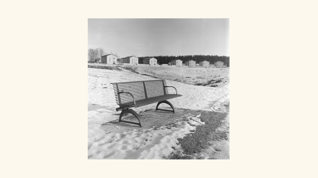 A Nice Winter Day For Film Photography (Lubitel 2)