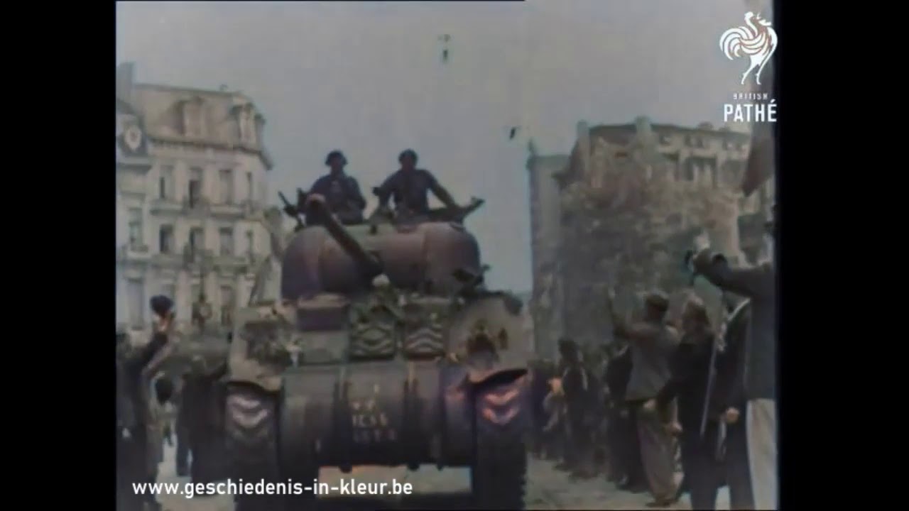 Bevrijding van Antwerpen / Liberation of Antwerp 1944 - In kleur / Colorized