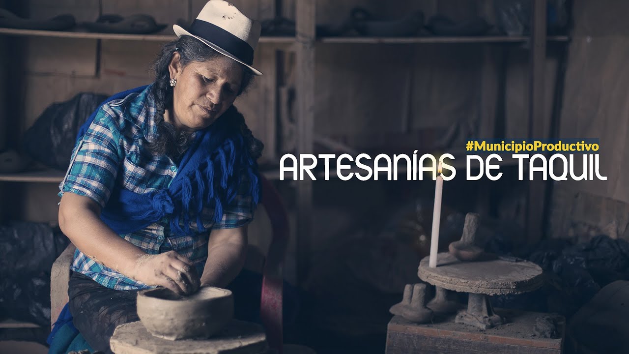 Elaboración de ollas de barro en la parroquia Taquil
