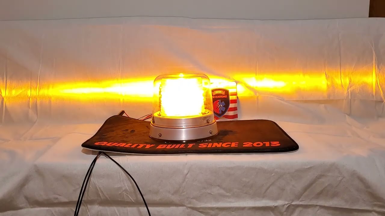 Star Warning Systems Halo 200AHDL-AW Dual Color Amber/White Super Led Beacon Showcase
