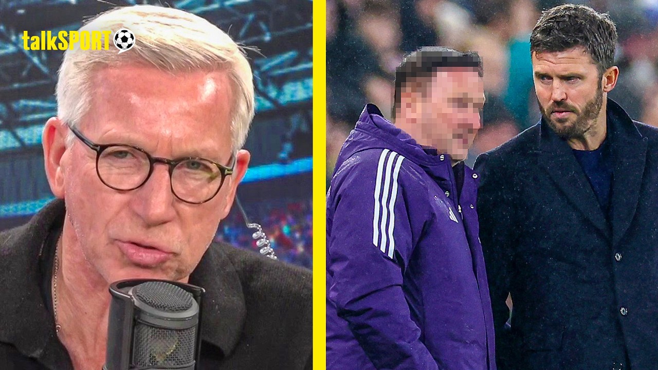Alan Pardew REVEALS the REAL REASON why Manchester United are SUCCESSFUL under Michal Carrick!
