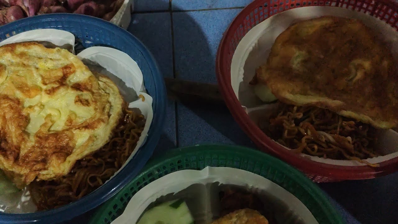 BEBERSIH HABIS MEGENGAN DI MUSHOLA