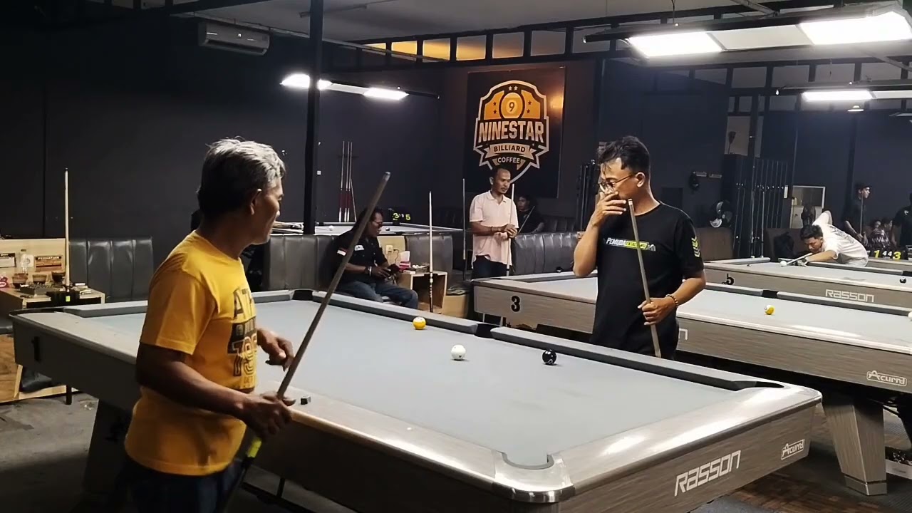 Belajar biliard di lebo Sidoarjo 