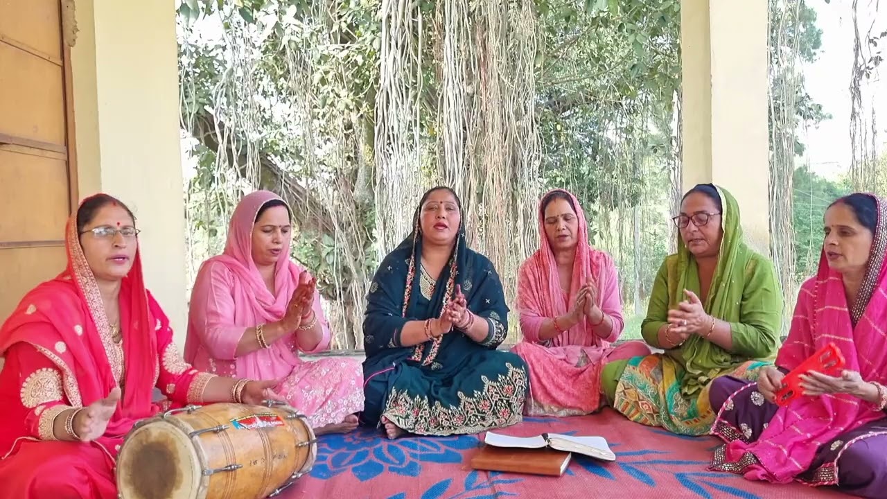 #bhajan वृन्दावन तुलसा दे बाग नी चल देखण चलिए #kirtan 🙏🏻