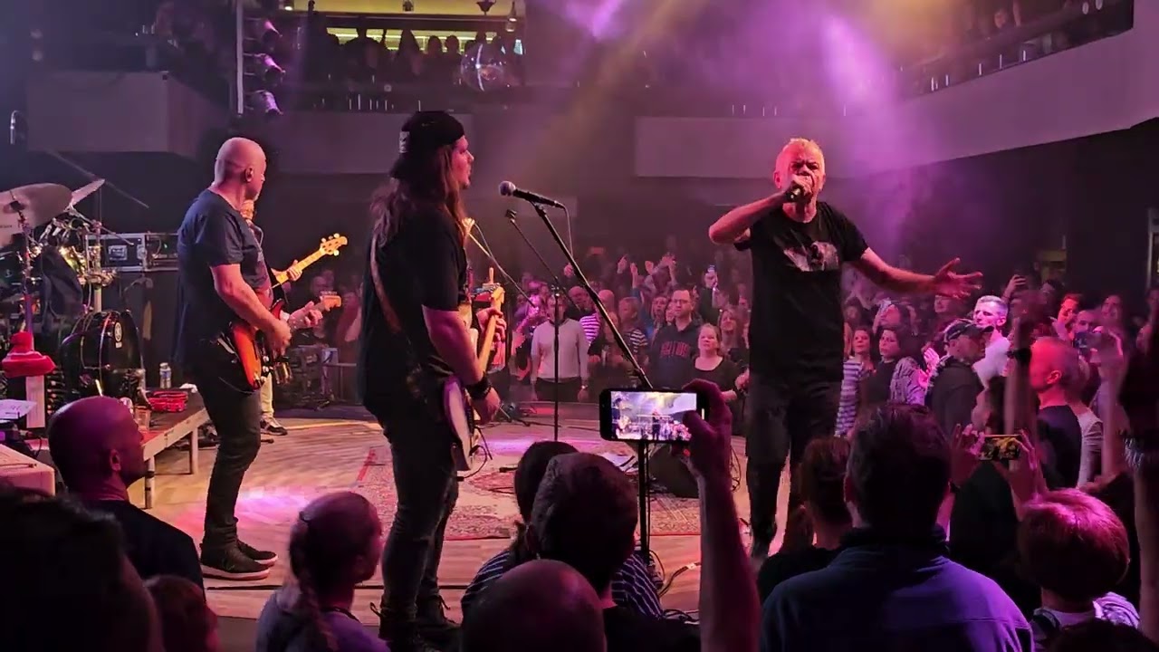 Mnaga a Zdorp - Made in Valmez live, Lucerna Music Bar, 16.12.2024