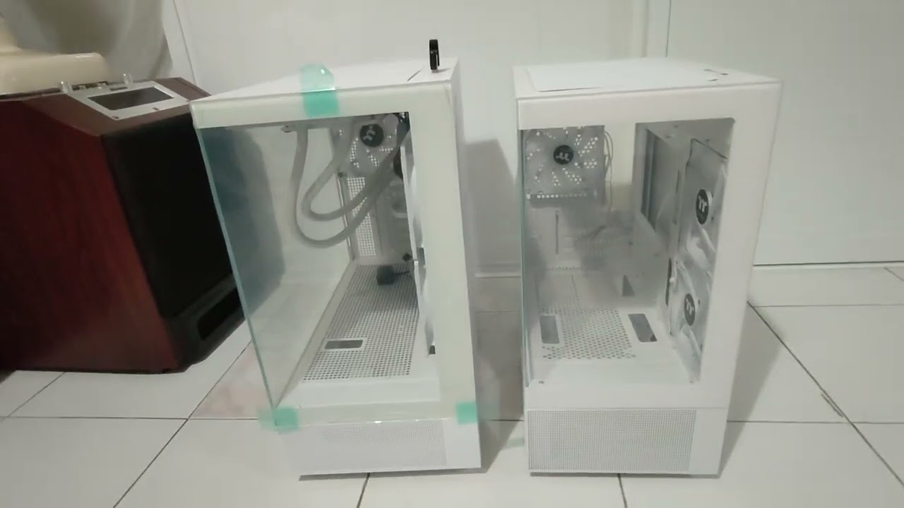 แกะกล่อง ติดตั้ง เคสใสเล็ก มีพัดลม 3 ตัว ThermalTake View 170 TG Unbox and Review 2024