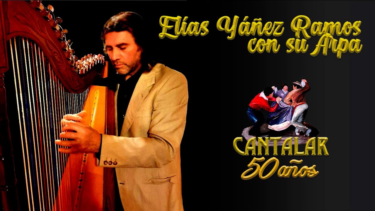 Elías Yáñez Ramos con su Arpa
