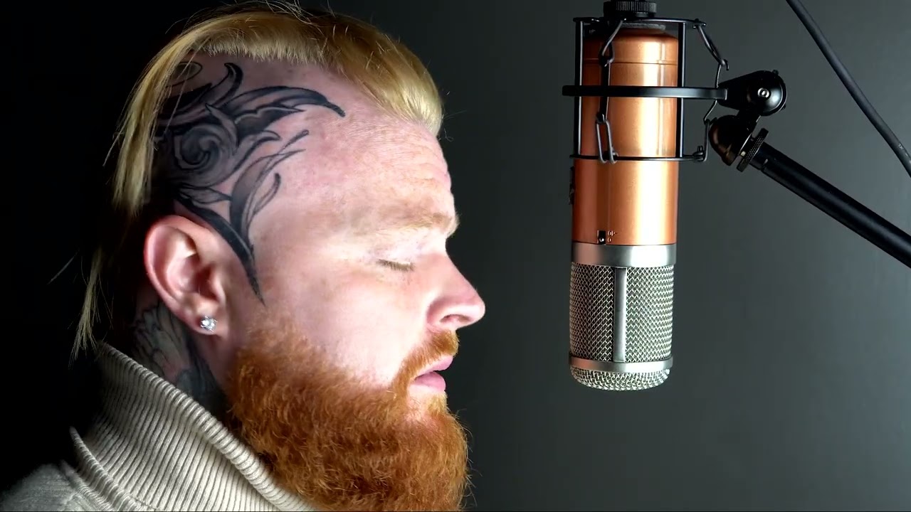 Lee McKinney - I Feel It All Here. (Official Video)