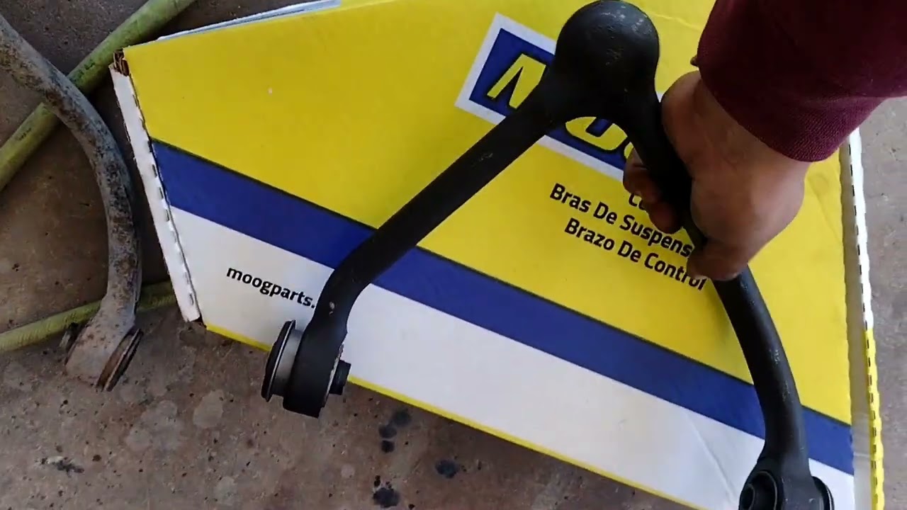 brazo de control superior... Kia Sorento 2005...