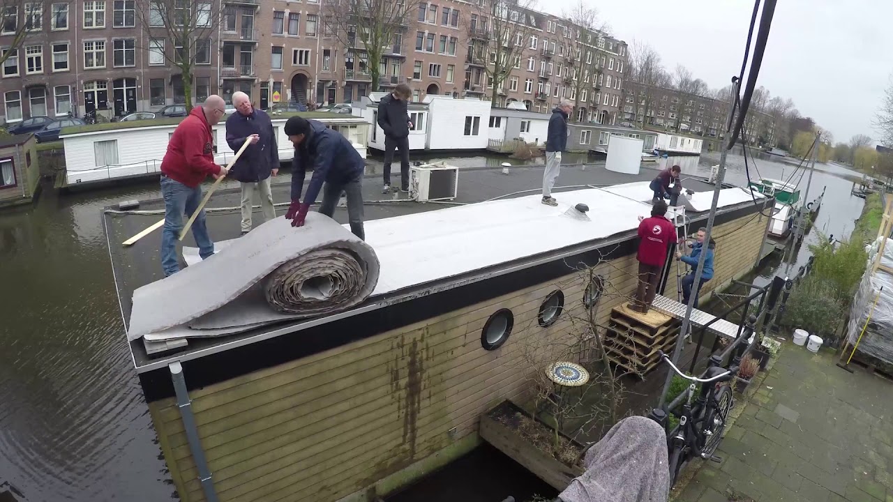 Amsterdam (NL): Urbanscape Green Roof System on Living boats