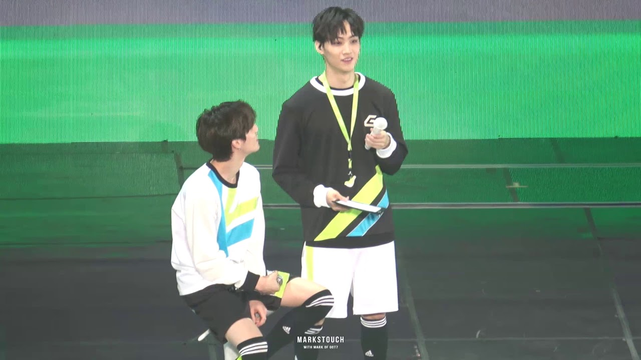 [fancam]190105 날아라갓세븐  귀여운 마크의 오리지널 기회주세요오🖐🏻 GOT7 마크(MARK)focus