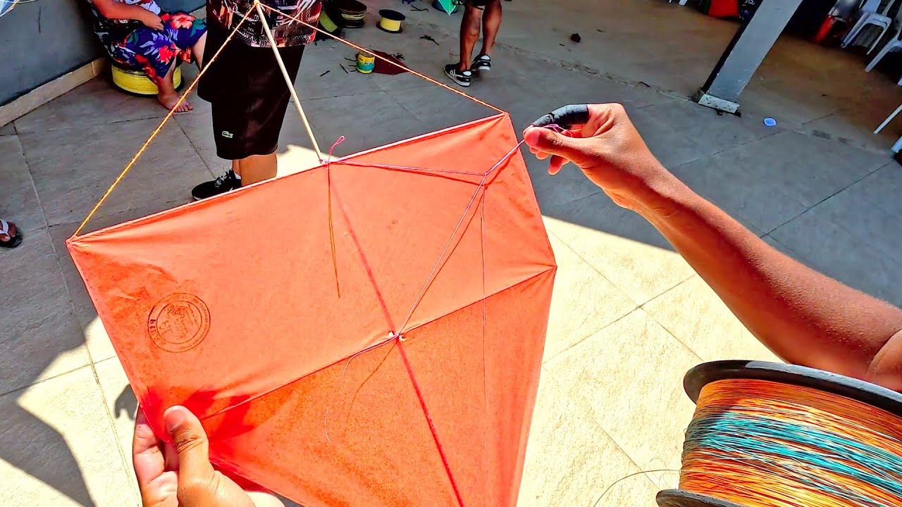 Pipa Vermelinha Vai Fatiar sua Linha no Festival com Piscina