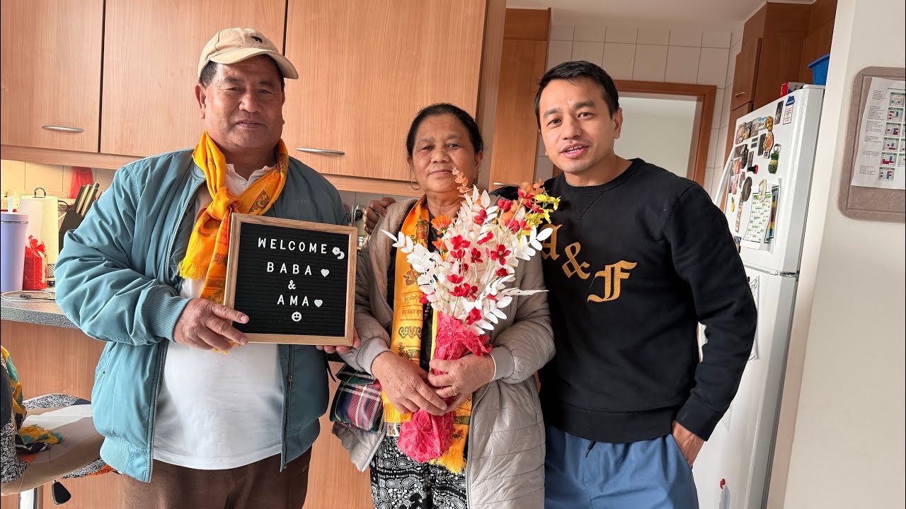 Welcoming mama maiju and unboxing luggage from Nepal 😃