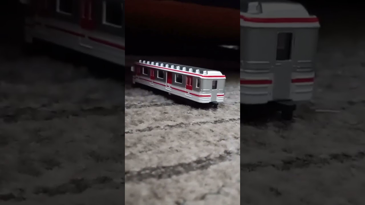 Odjezd pražsk&eacute;ho metra linka A směr Nemocnice Motol