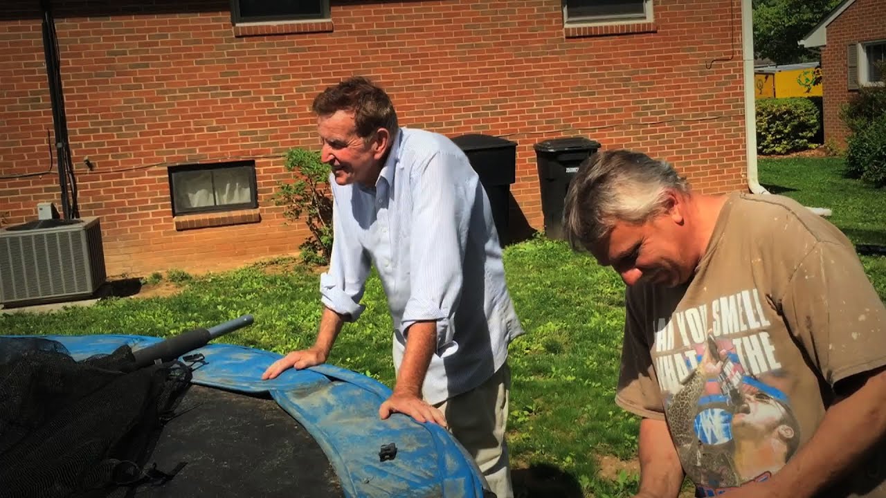 How To Assemble a Trampoline!