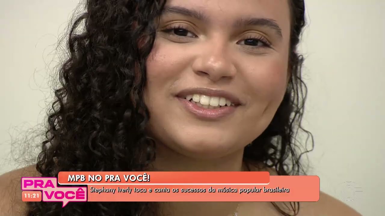 Stephany Iverly toca e canta as sucessos da música popular brasileira - 05/03/2026