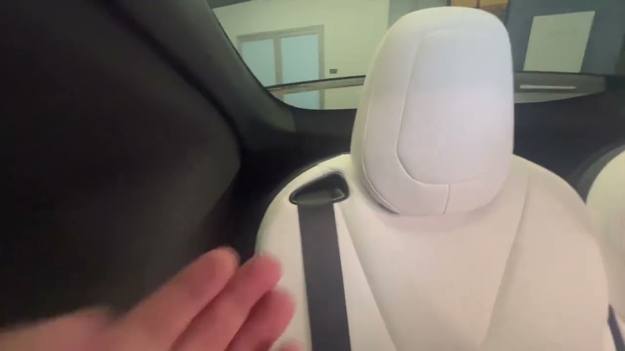 How To Put The 3rd Row Seats Down In Tesla Model X  [15-Second Video]