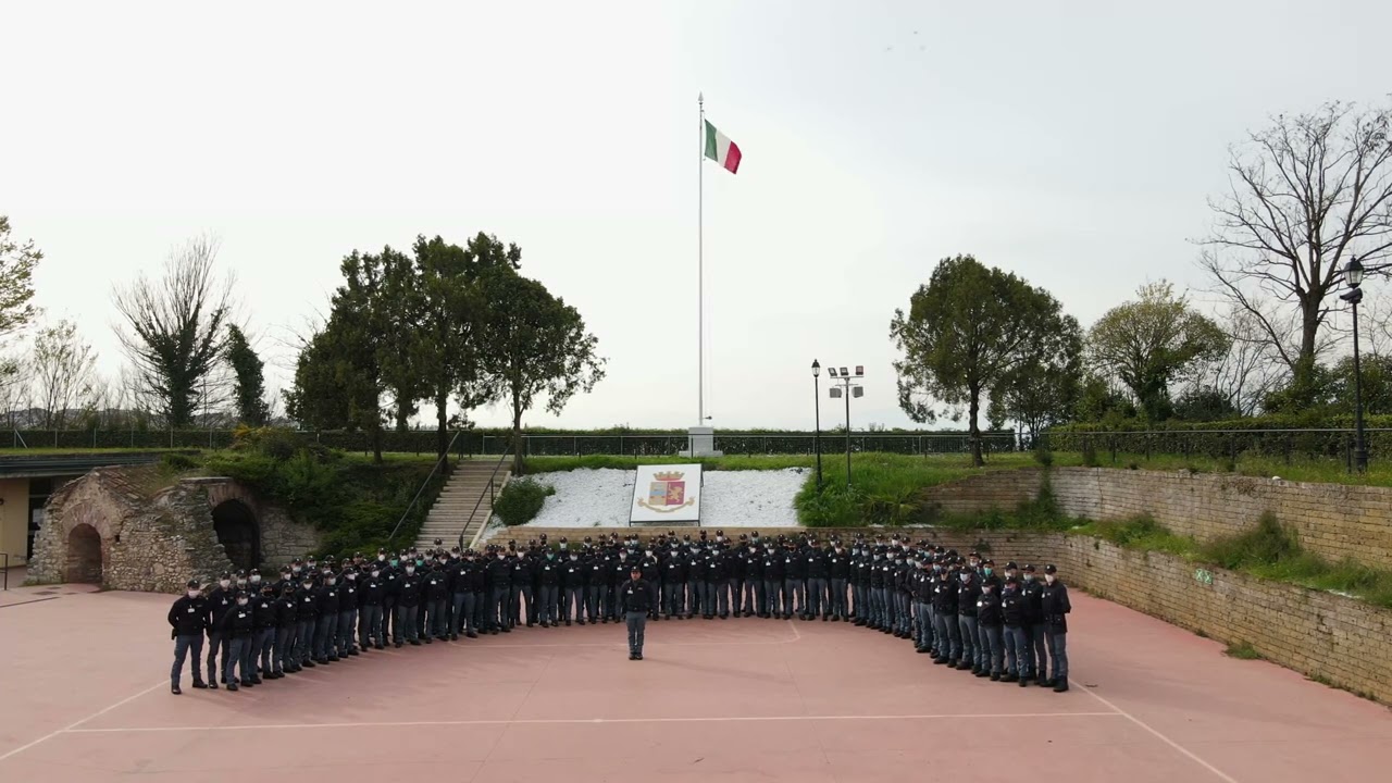 Buona Pasqua dalla Scuola Allievi Agenti di Peschiera del Garda