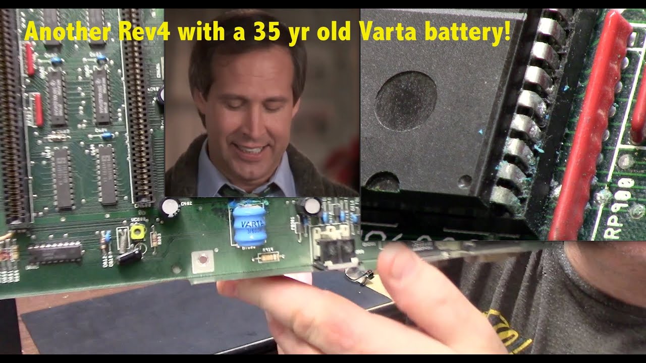 A Rev4 Amiga 2000 w a 35 year old battery still in there!