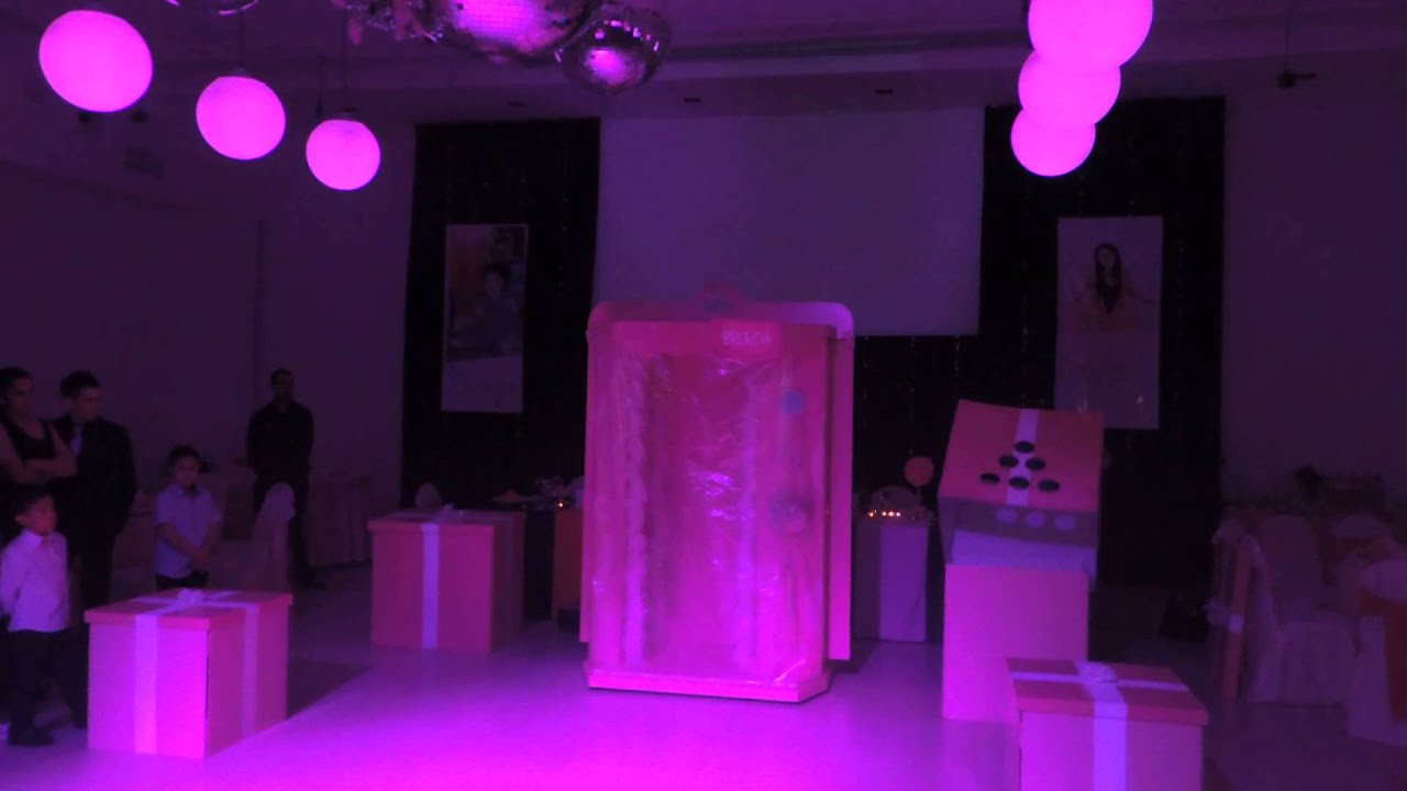 Entrada Magica Caja de Muñeca en los 15 años de Brenda