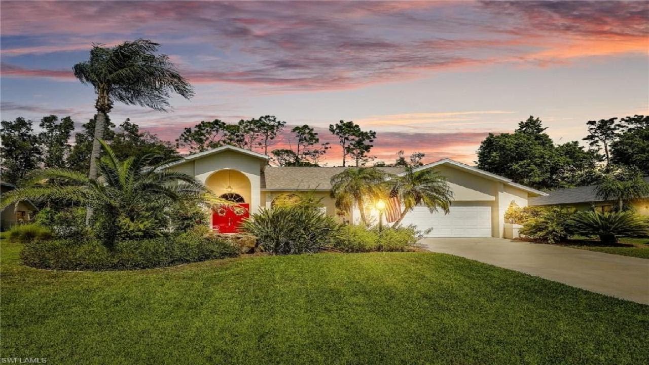 Fort Myers Florida Homes and Real Estate for Sale by Steven Chase | EAGLE RIDGE | 4 Bedrooms