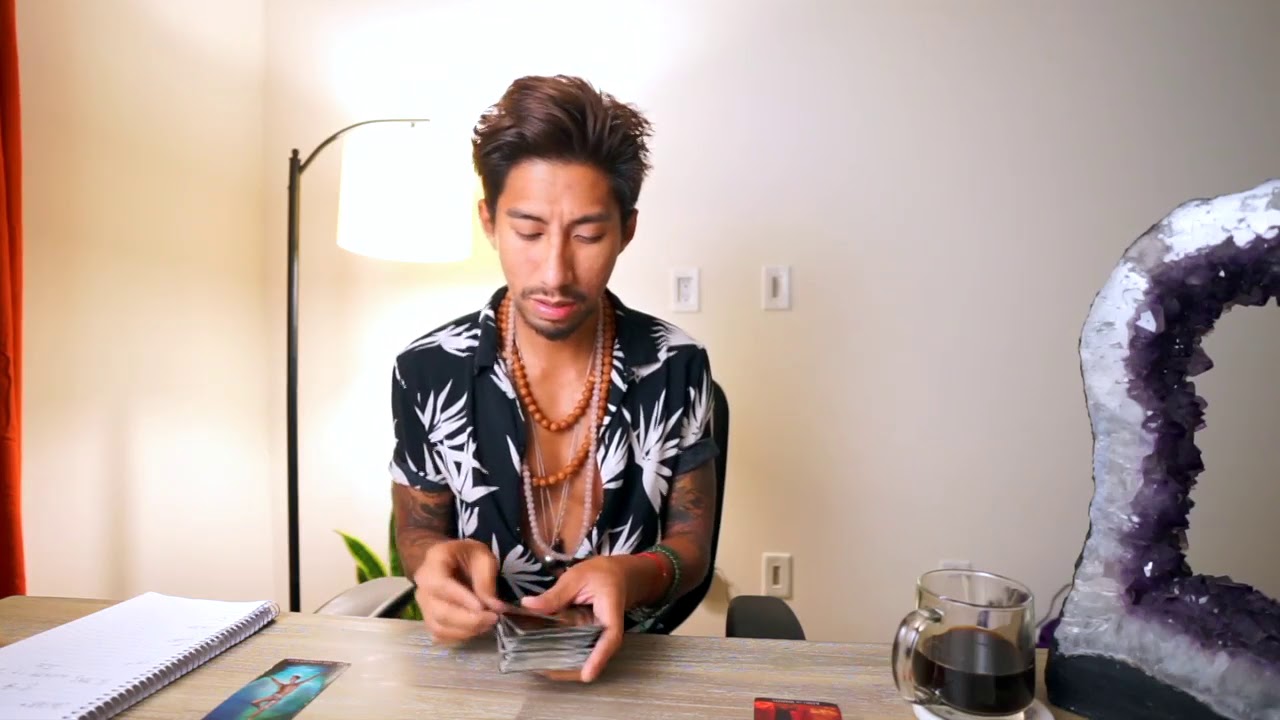 LEO SOULMATE “WILL WE BE TOGETHER?” AUGUST 5 6 DAILY TAROT READING