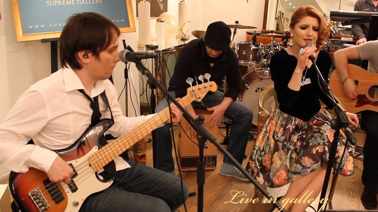 ALEXANDRA UNGUREANU & AVENUE-STRONG ENOUGH (SHERYL CROW TRIBUTE) Acoustic