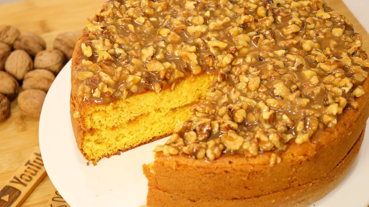 Receita de Bolo de Caramelo com Nozes | Muito Fofo!