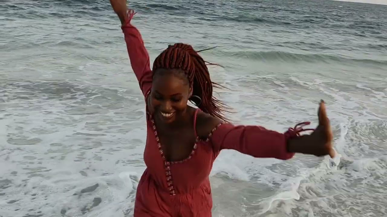 A Day at Mombasa Beach Kenya || travel vlog