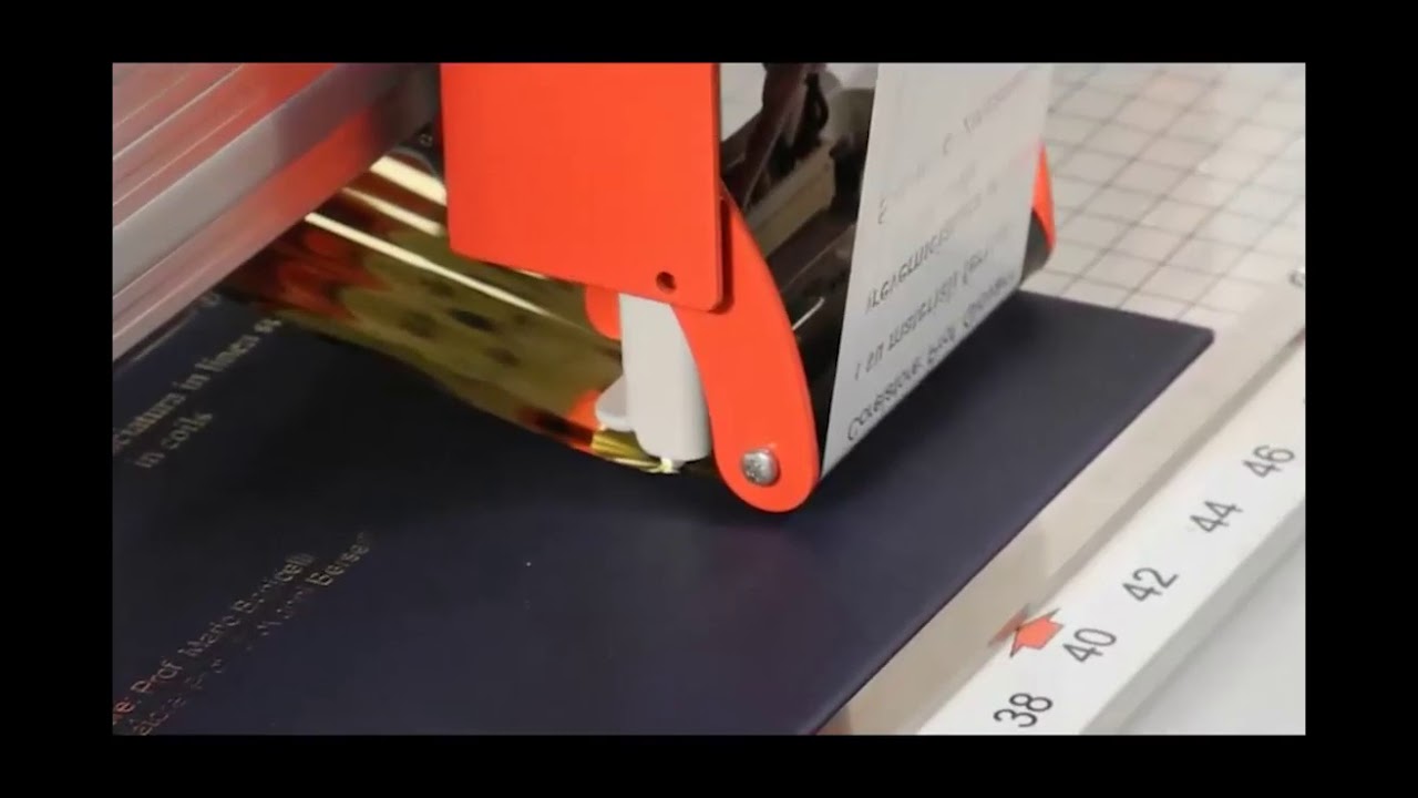 Stampante per foil mod. HOT-SIGN (www.plastitech.it)
