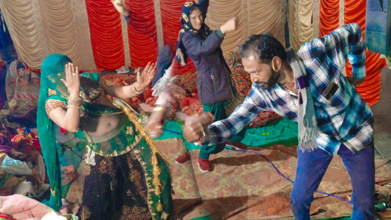 😱 गुर्जर और गुर्जरी का देशी घोड़ा डांस फोलाई लाईव निका जाजेरी खटाणी निका राख Dayaram Gurjar thela