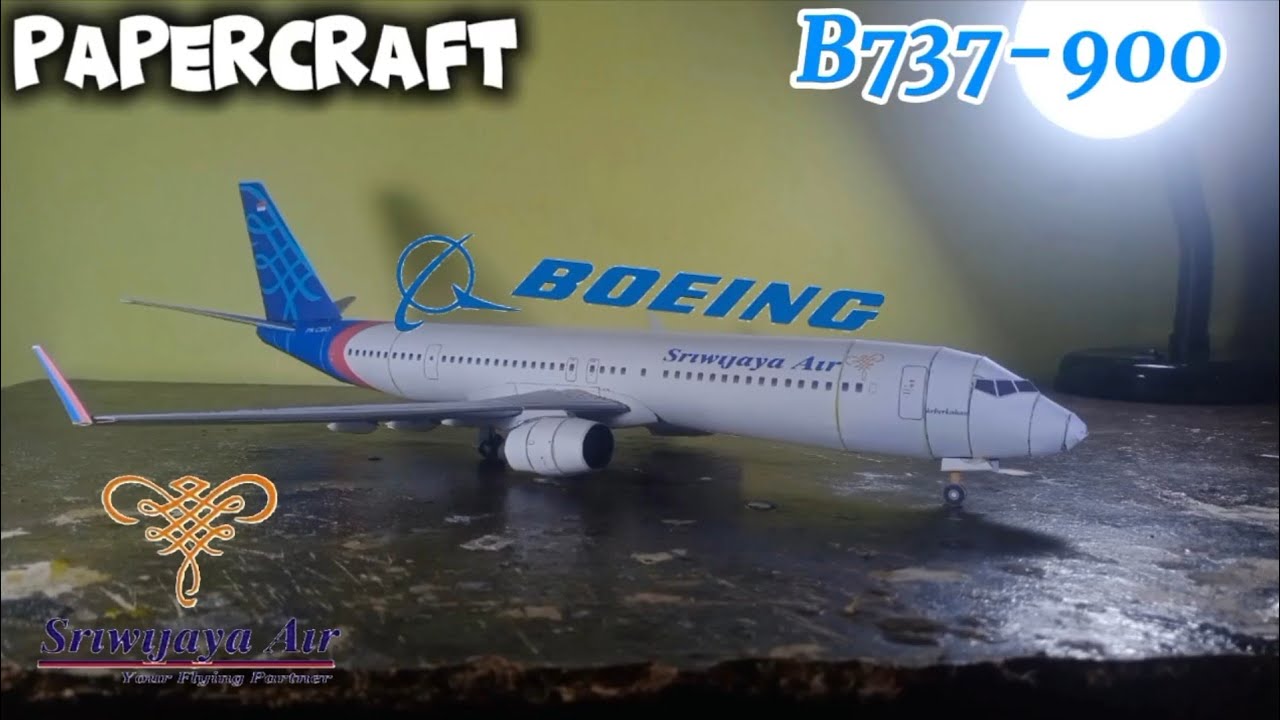 Cara membuat  pesawat sriwijaya air B737-900 dari kertas karton#kerajinankertas #aviation #diy#fyp 