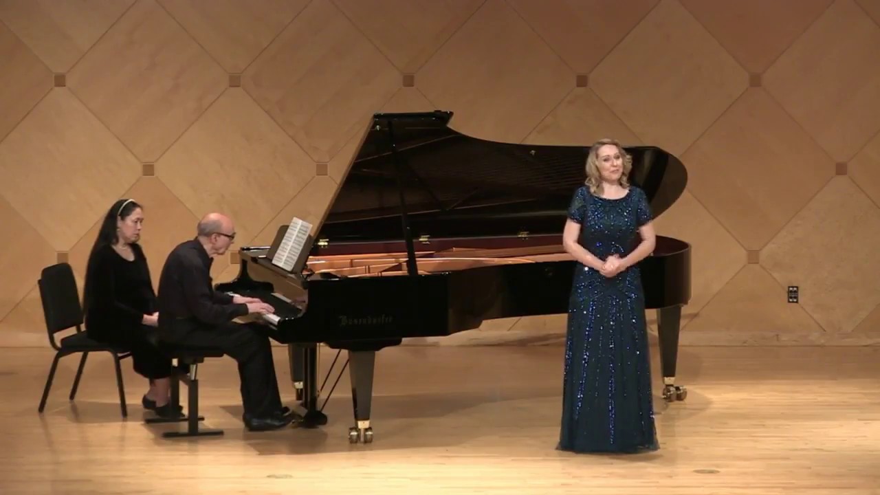 Angela Brower, mezzo-soprano - Copland's "The Little Horses"