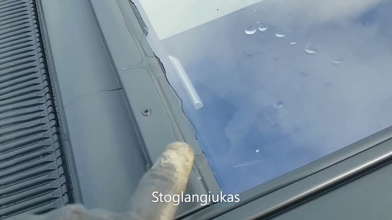 🔧 Stoglangiukas . Keičiame 3 senus VELUX stoglangius į naujus! Profesionalus montavimas