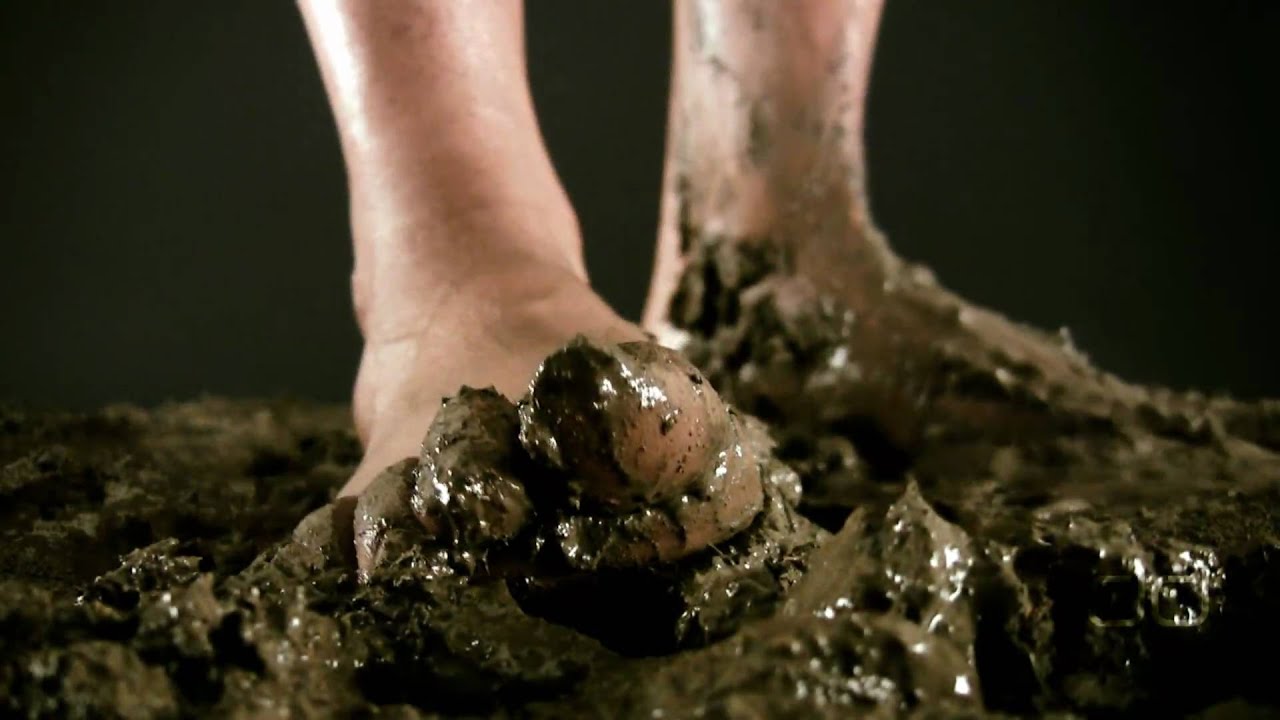 Darla TV -  Dirty Filthy Muddy Black Feet