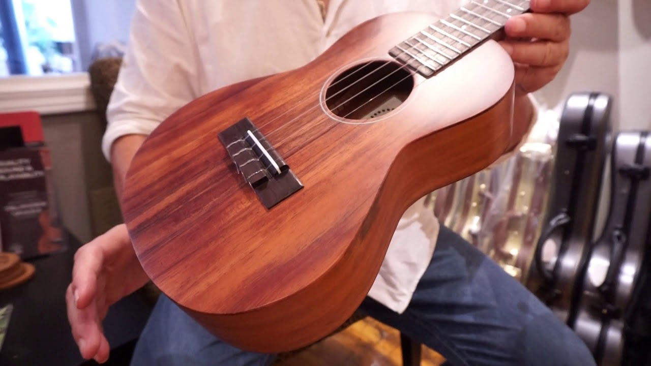 LoPrinzi Solid Hawaiian Koa Tenor Ukulele Demo by UKE Republic