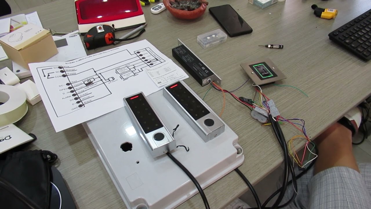 Pulsante di uscita senza tocco Dadvu DV-EB3 per controllo accessi, touchless, retroilluminato