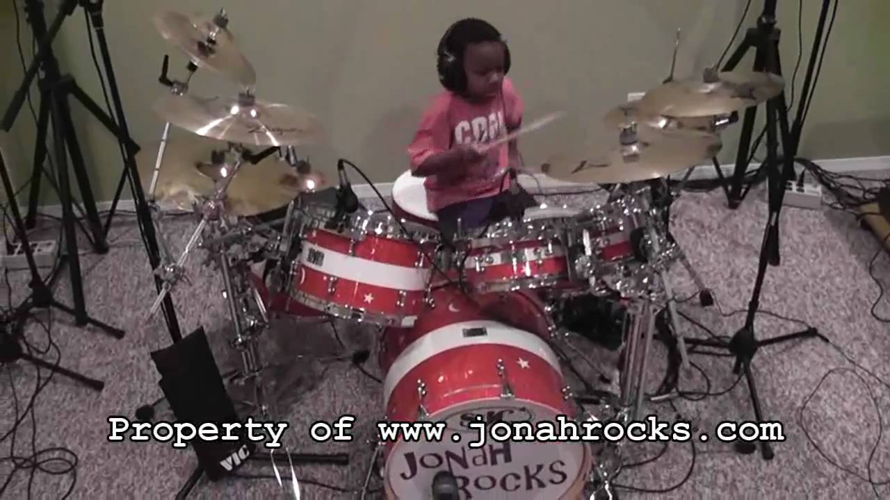 Foo Fighters - The Pretender, 6 Year Old Drummer, Jonah Rocks