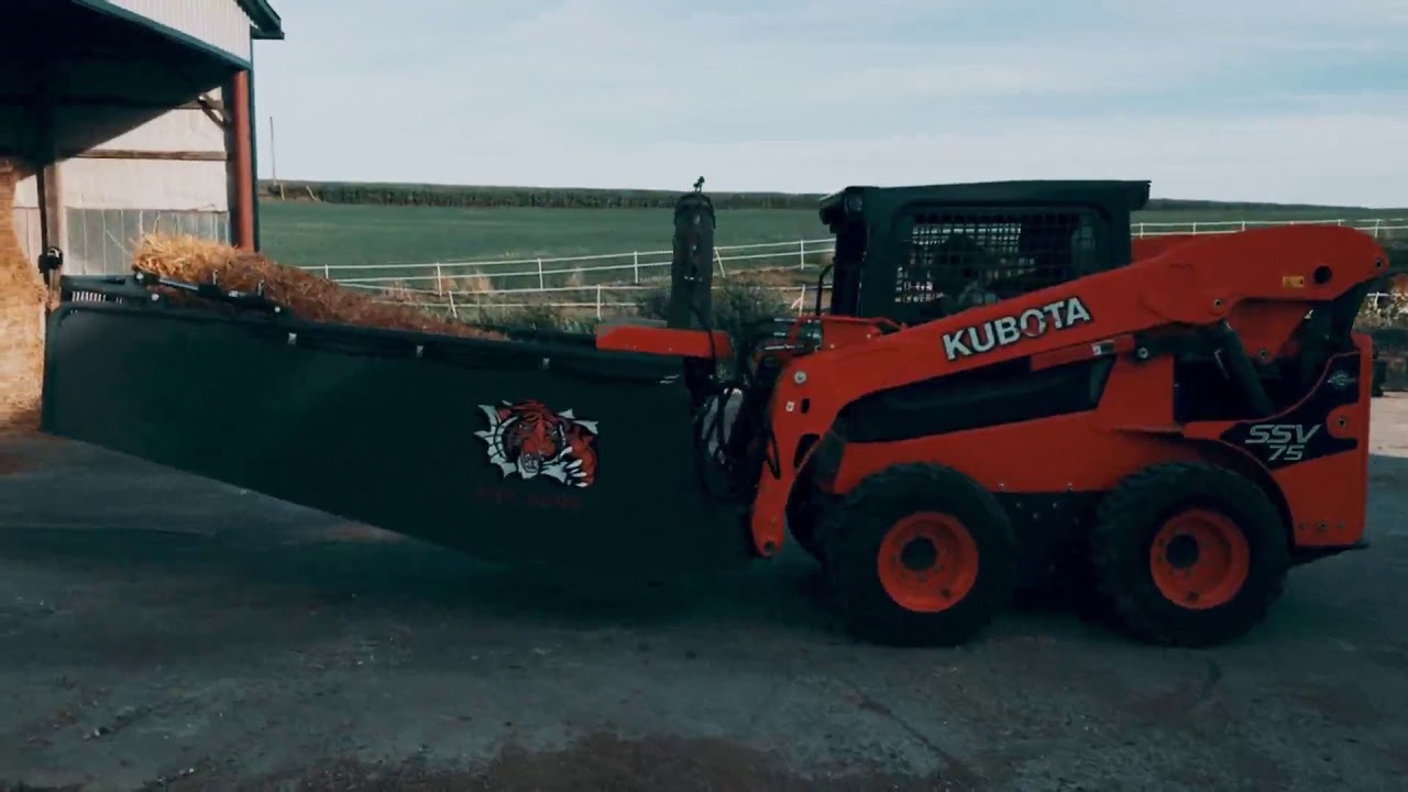 Strawmaster Large Square Bale Shredder