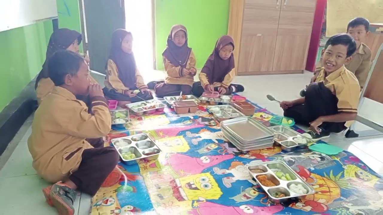 MBG (membahagiakan) 