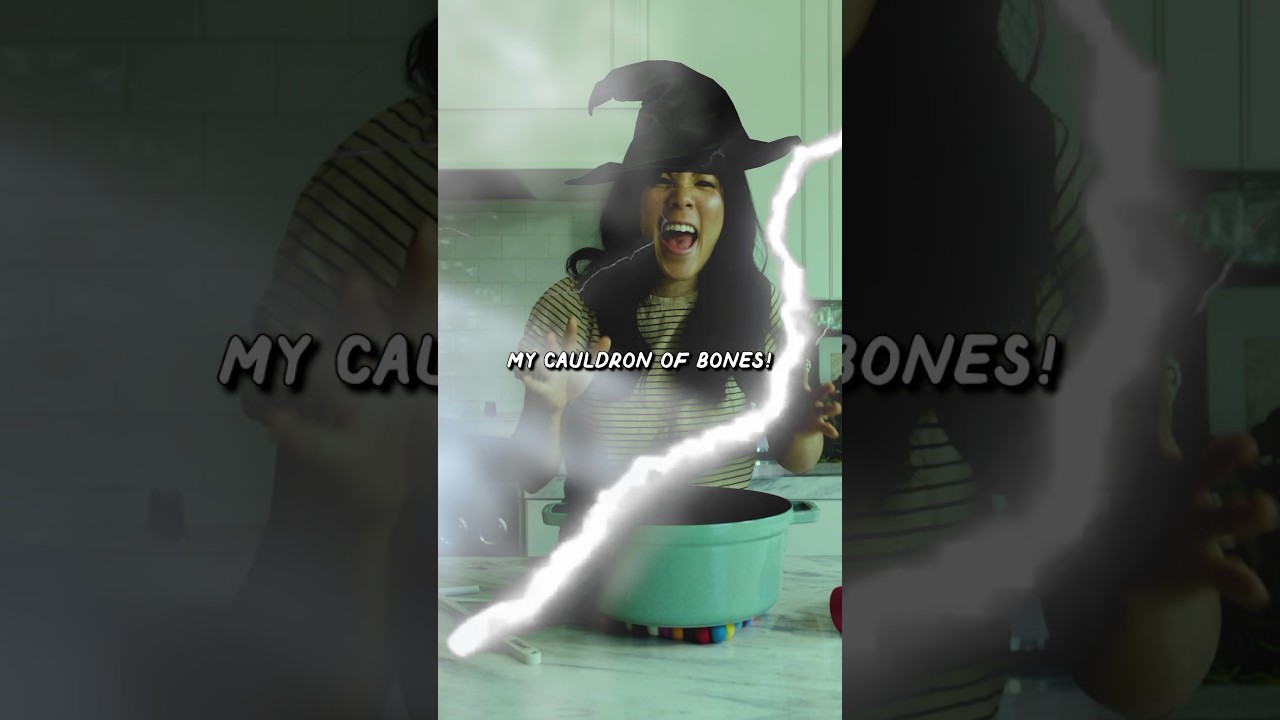 Testing a Pot Stirrer from Amazon as a Witch! 🧙&zwj;♀️
