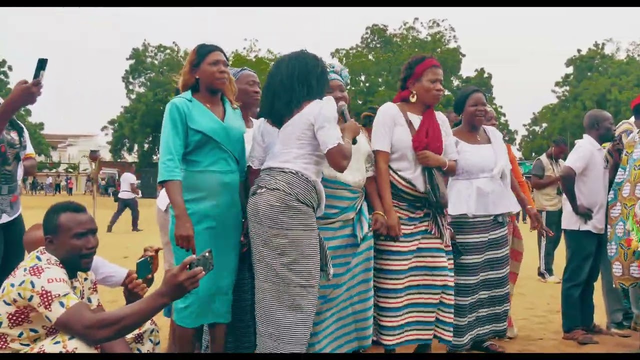 GROUPE DE DANSE ITCHOMBI  DE SOLLA HD