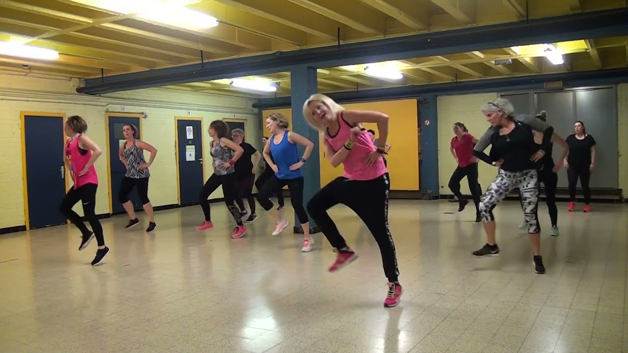 Zumba à Liège - folk - Irish dance - Lord of the dance - Ronan Hardiman