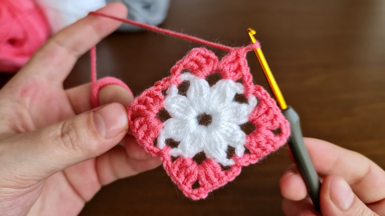 Super Easy Crochet Knitting Motif - Çok Kolay Tığ İşi Şahane Motif Örgü Modeli..