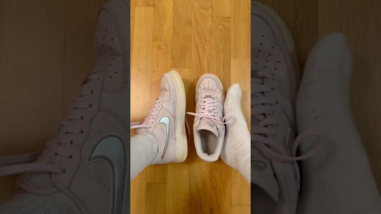 Nike Air Force 1 violet with dirty white socks and Adidas Latex Pants