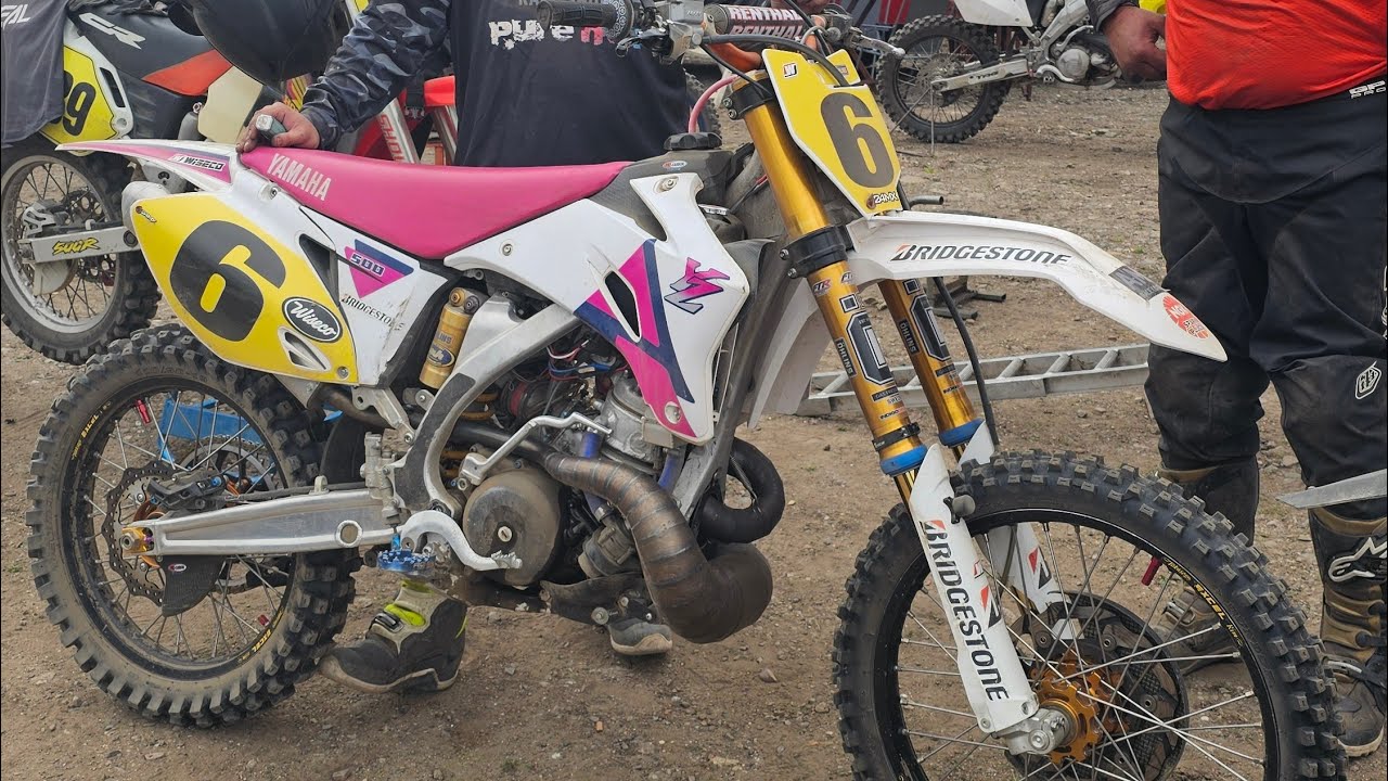 wr Yamaha yz 500cc novice rider crash peacocks hay motocross track