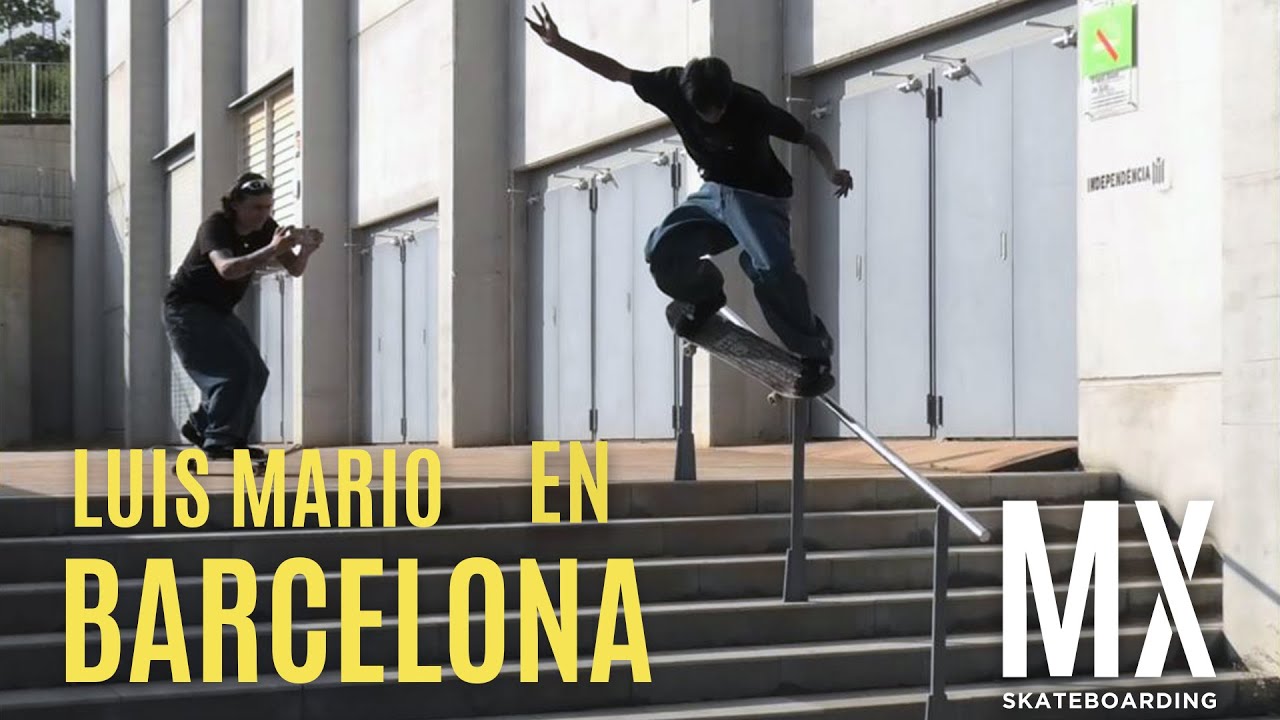 Policias no dejan patinar en Barcelona